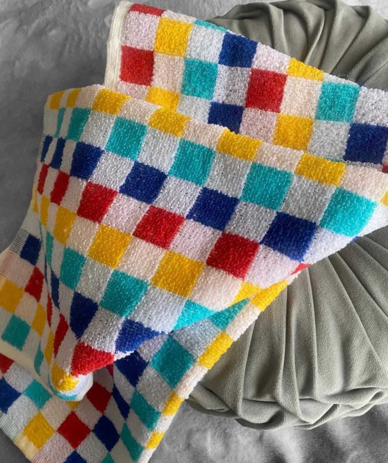 4036128545.jpg Traditional Towel - Image 1