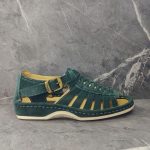 Kgosi : Leather Sandal in Madrid Forest Suede