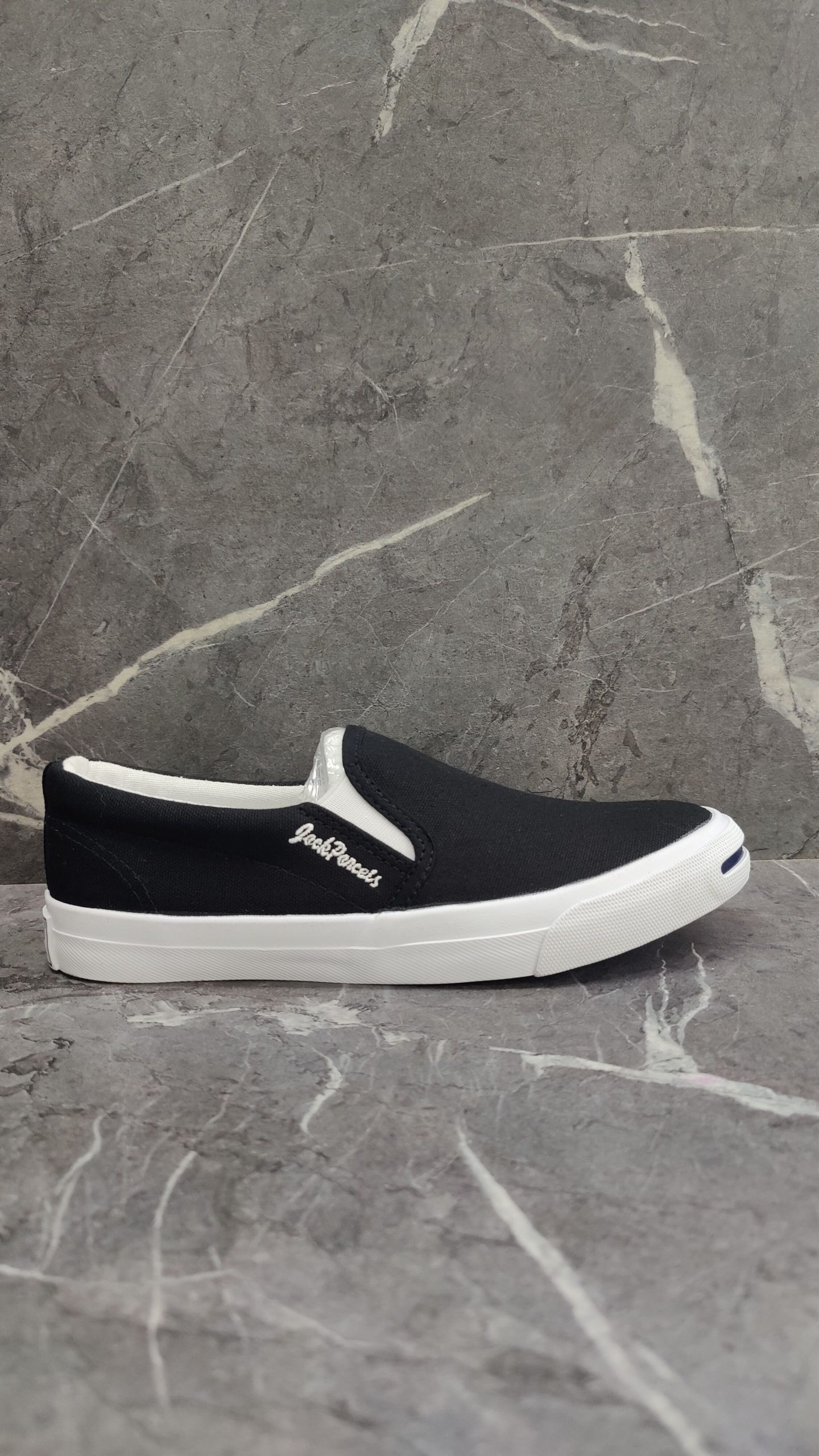 4900927107.jpg Jack Parcel MNSO Black Slip On - Image 1