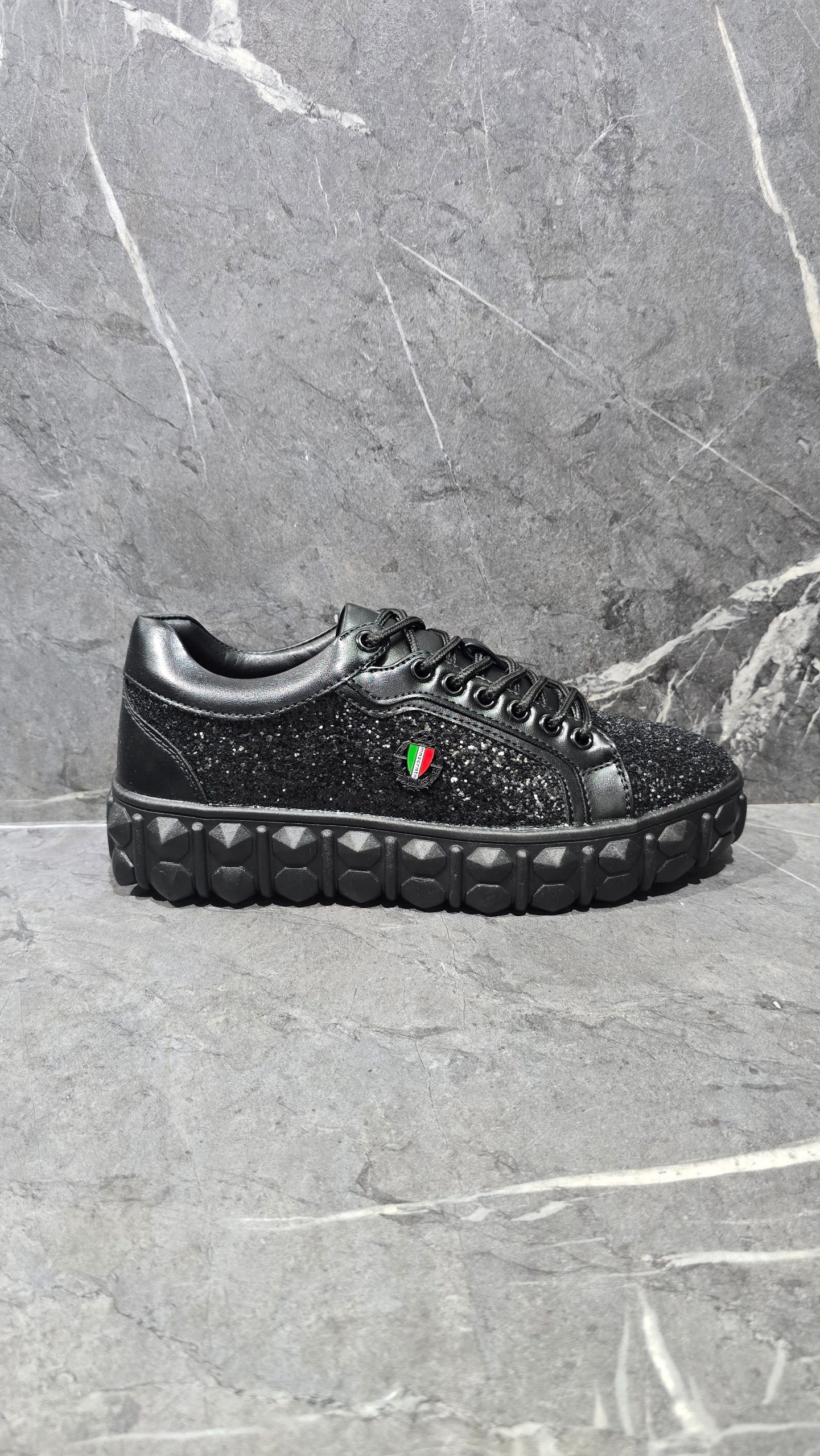 5356160070.jpg Mazarata Pigale 10 Rhinestone Black - Image 1